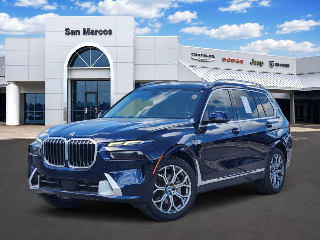 2023 BMW X7